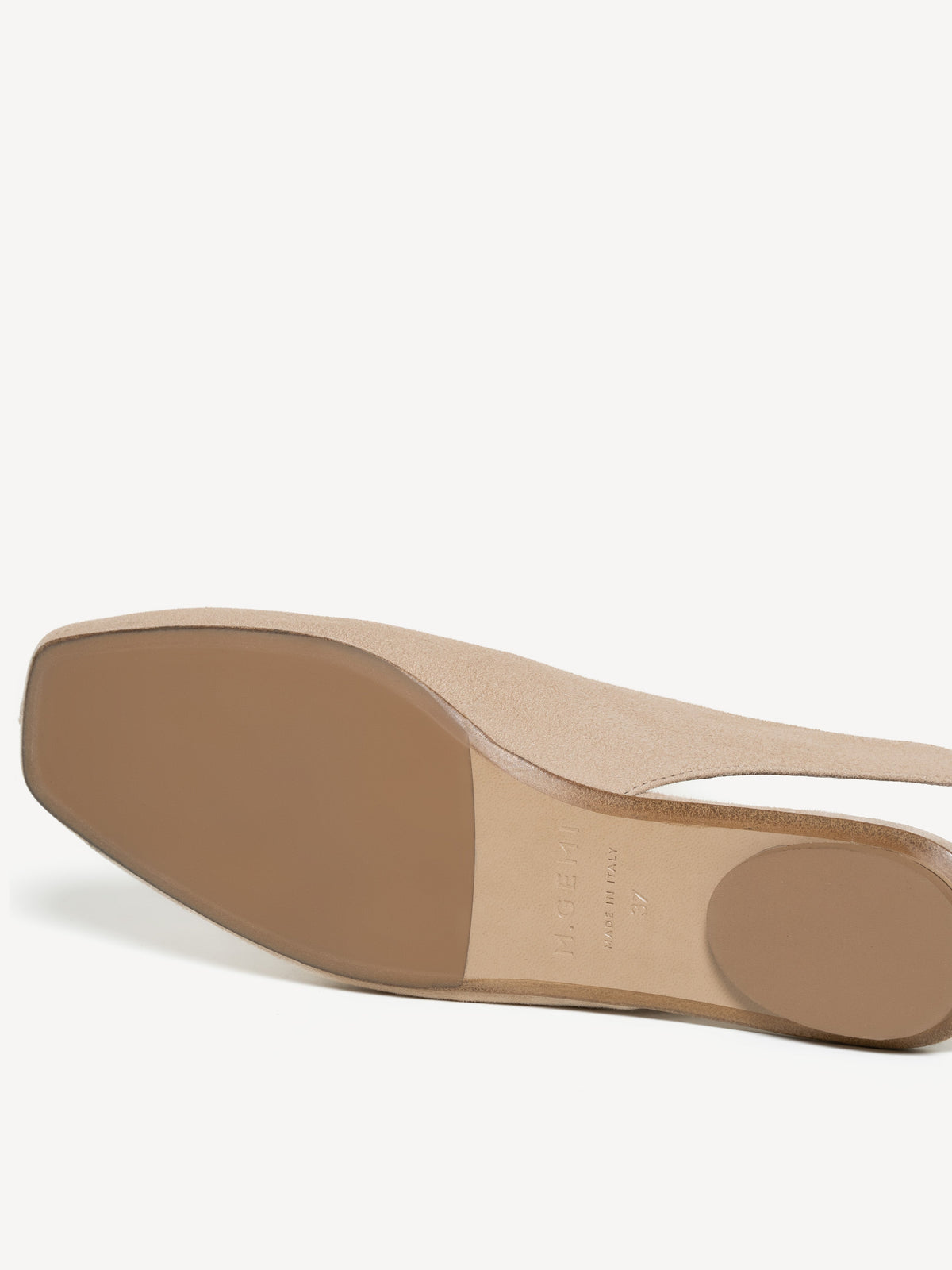 The Una Slingback