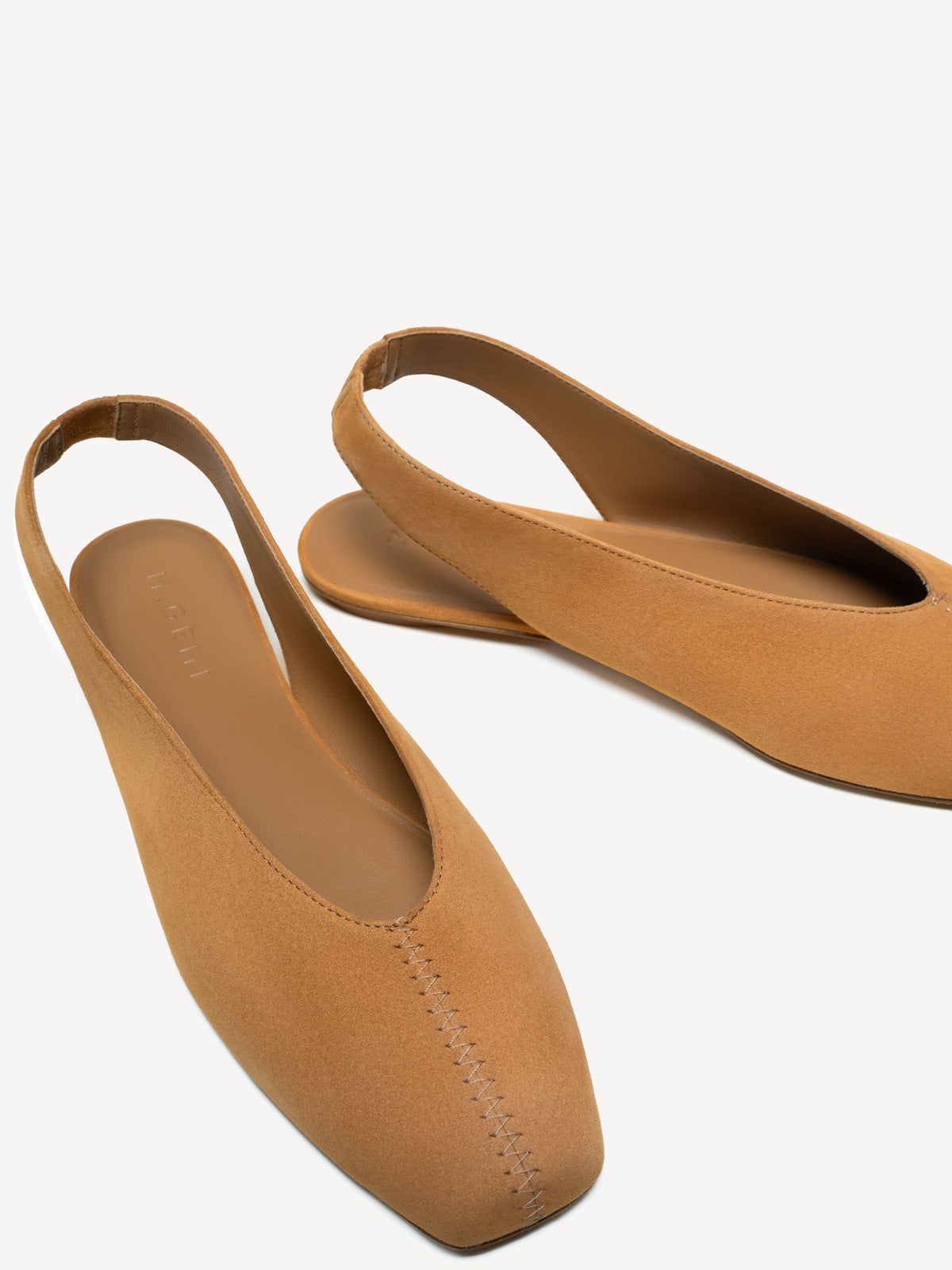 The Una Slingback
