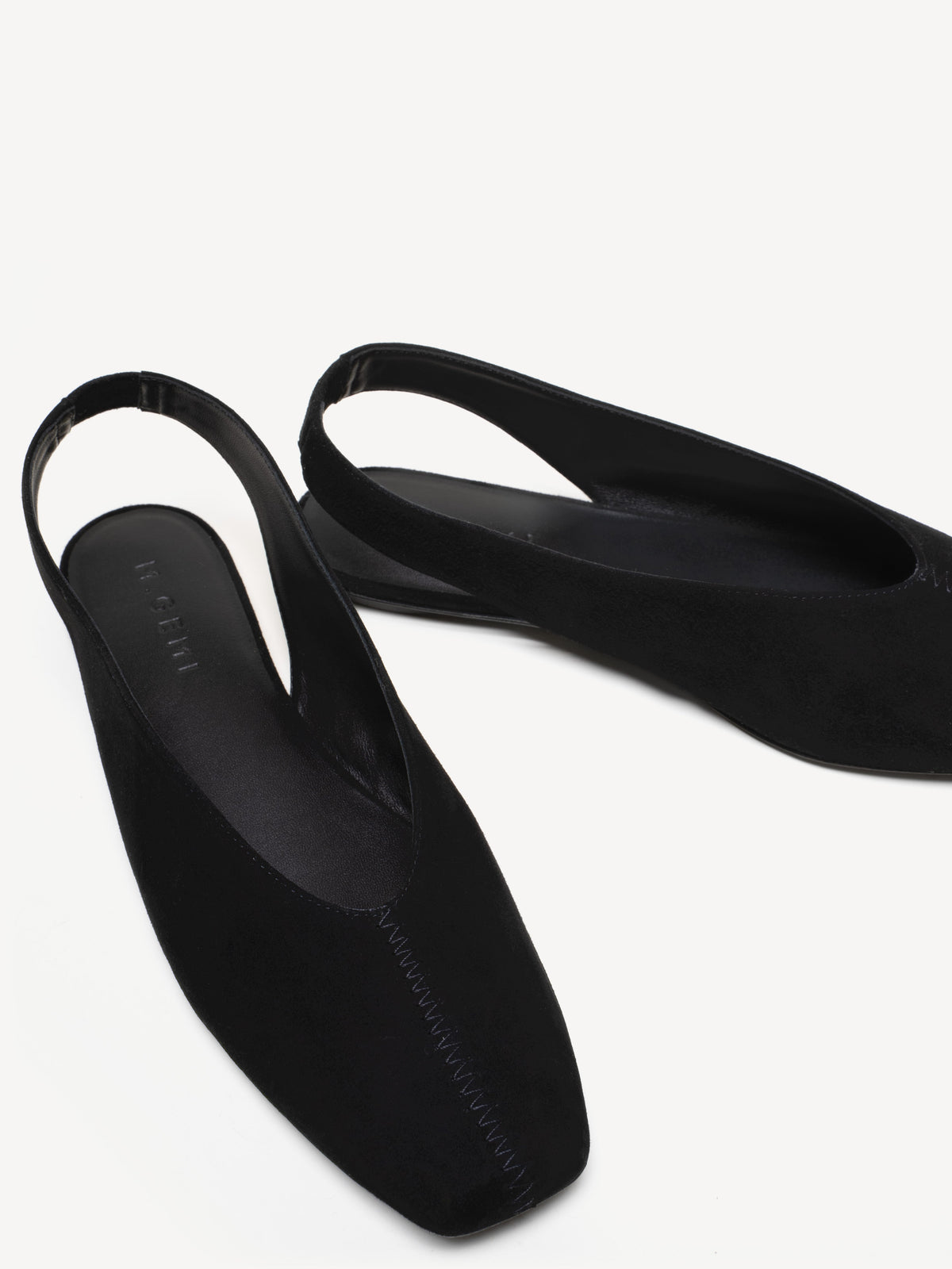 The Una Slingback