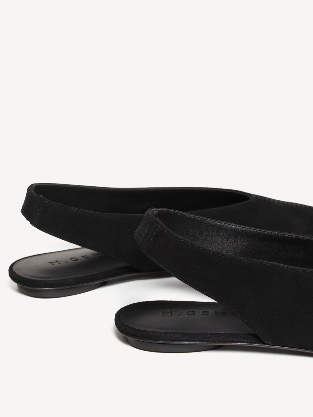 The Una Slingback