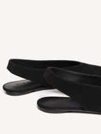 The Una Slingback