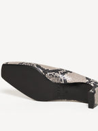 The Una Mule 35