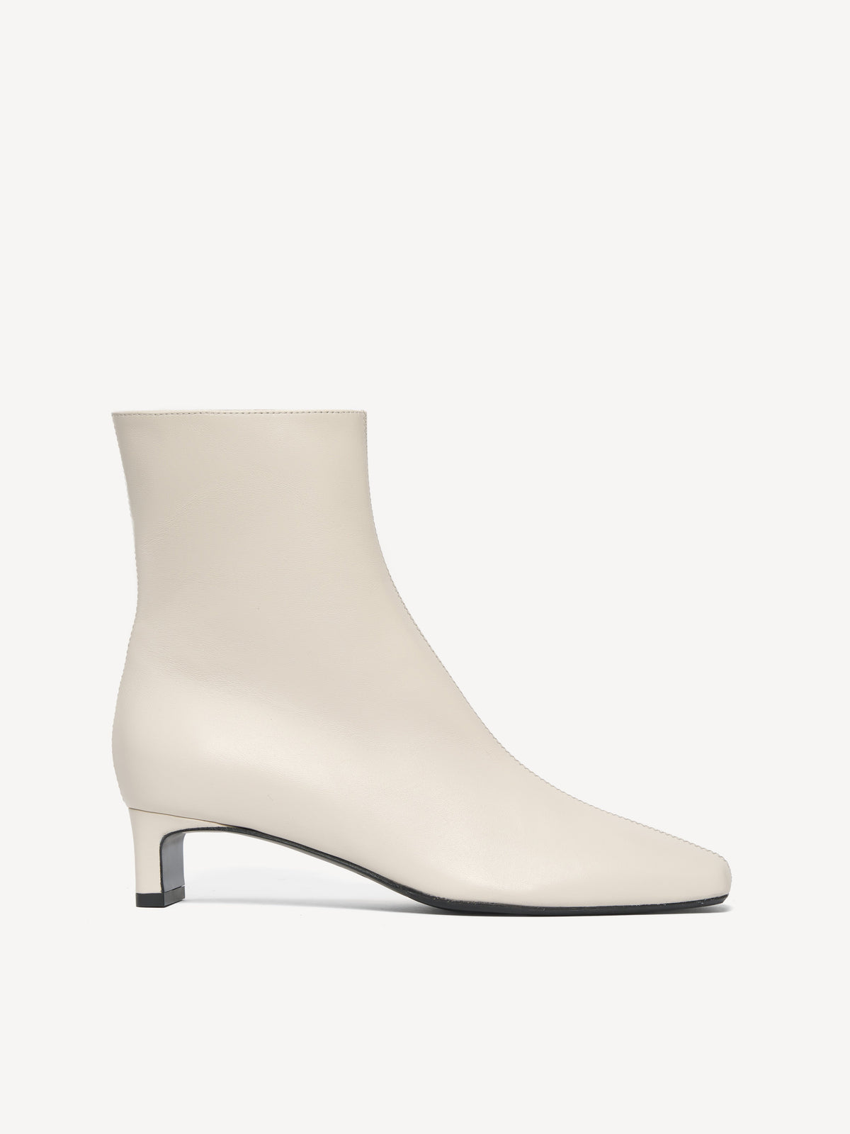 The Una Bootie 35