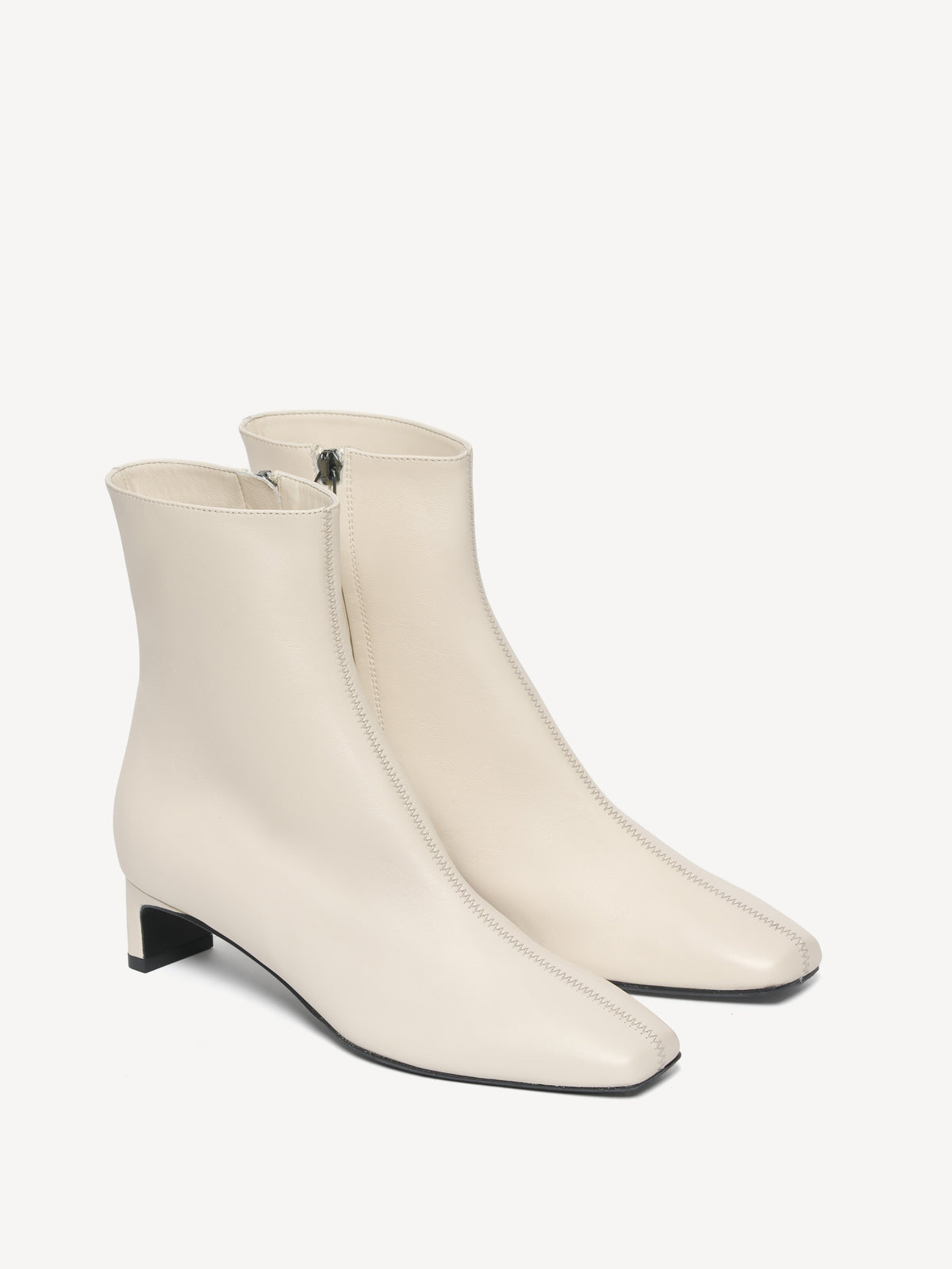The Una Bootie 35
