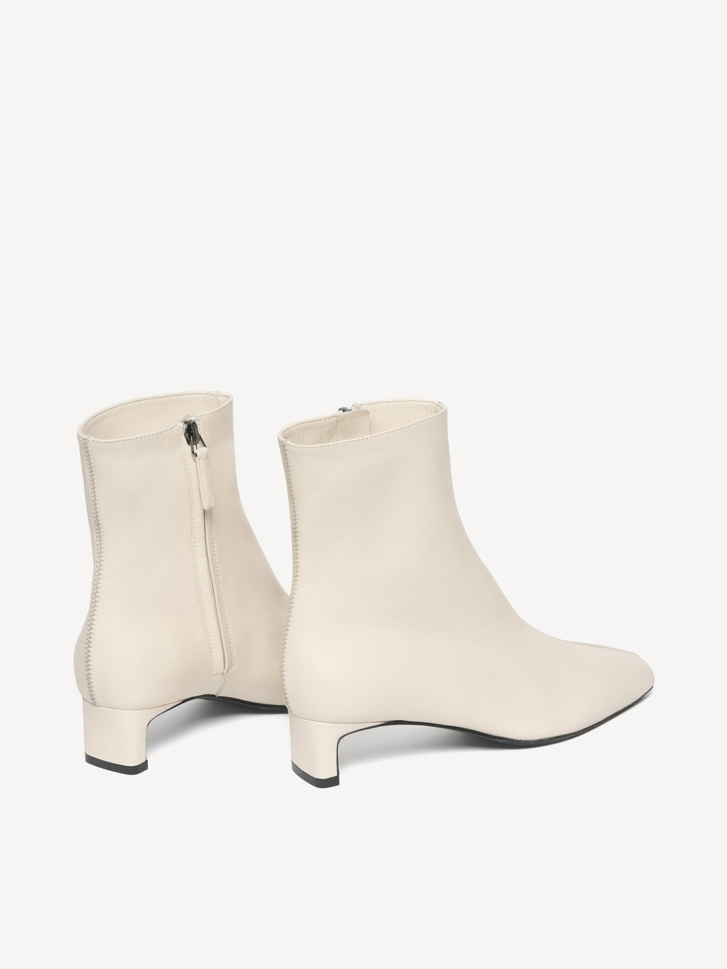 The Una Bootie 35