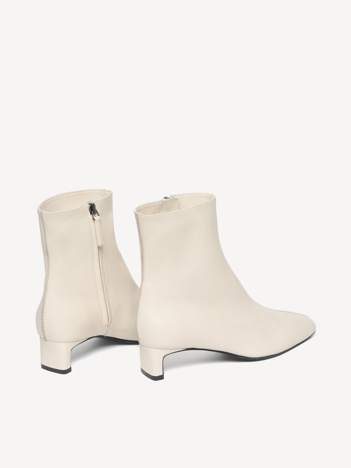The Una Bootie 35