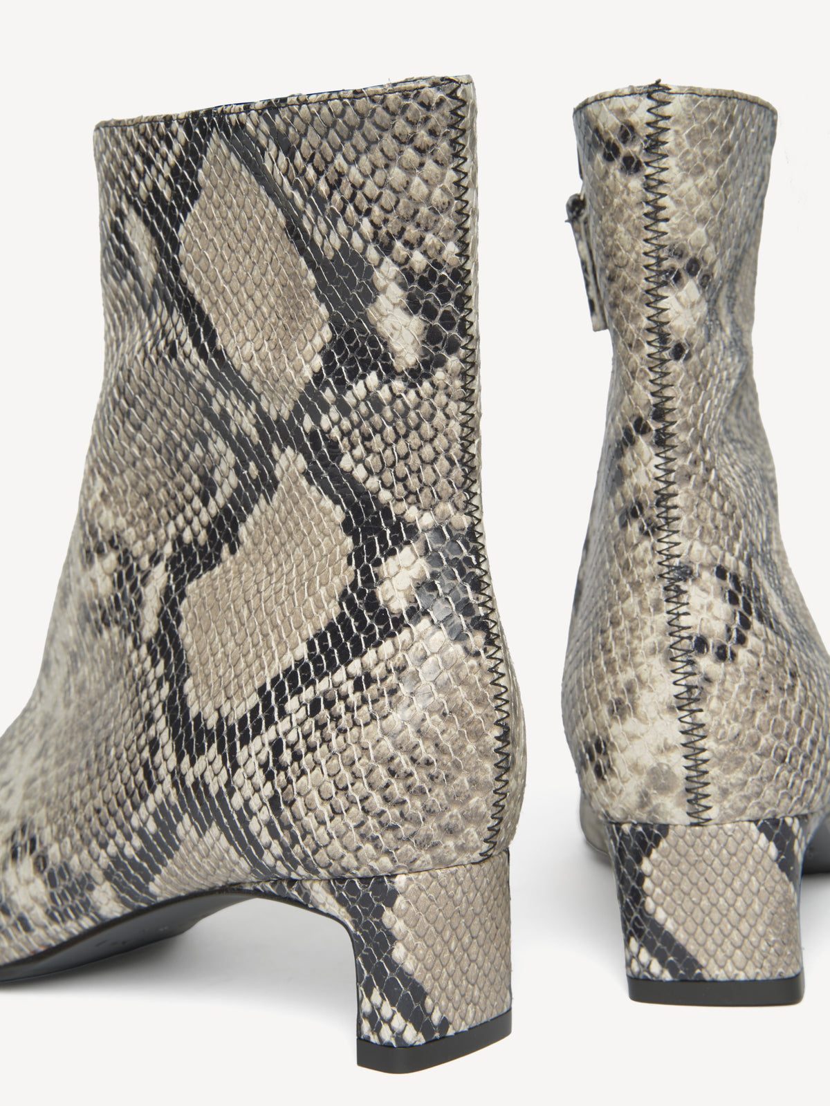 The Una Bootie 35