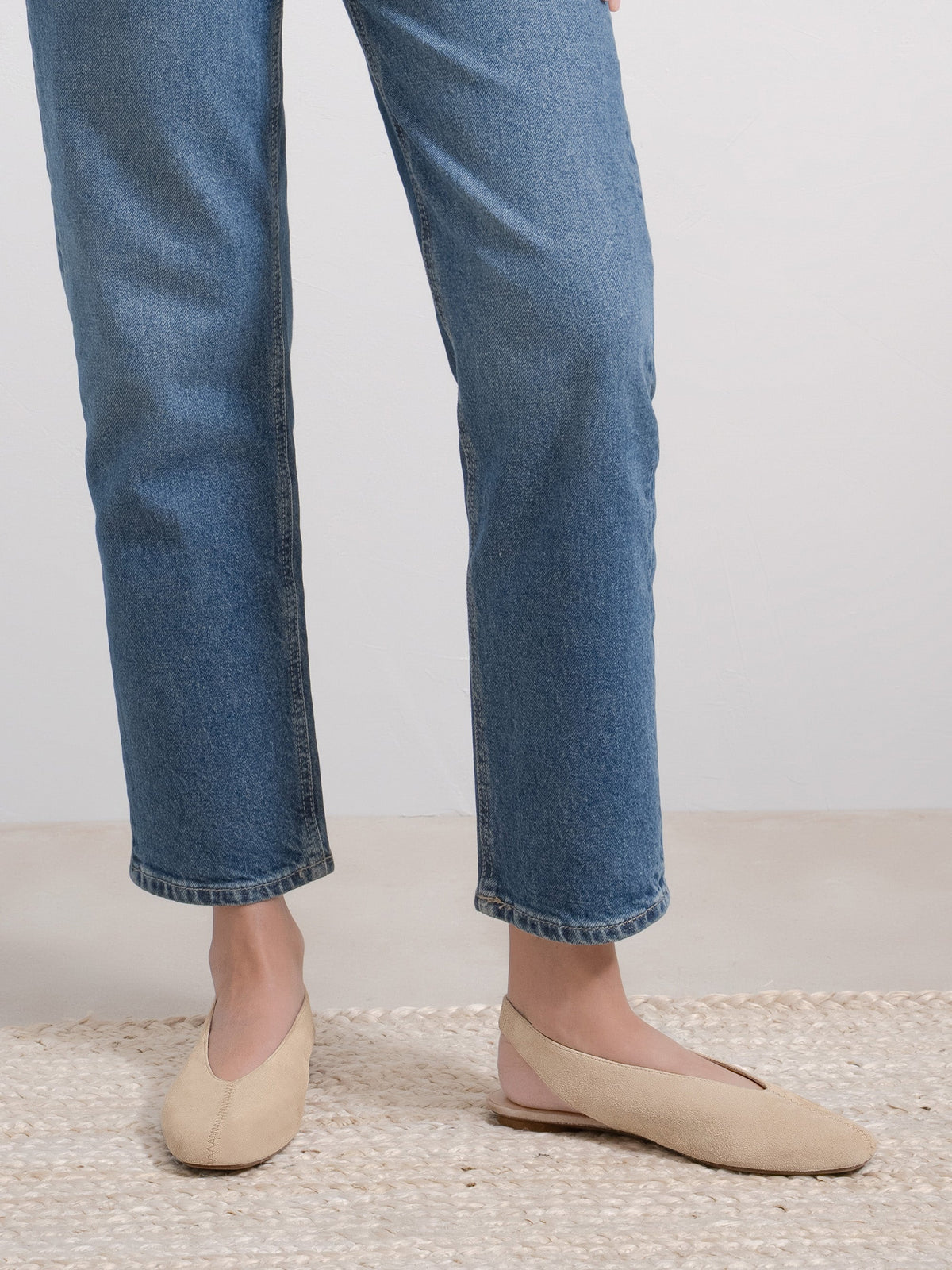 The Una Slingback