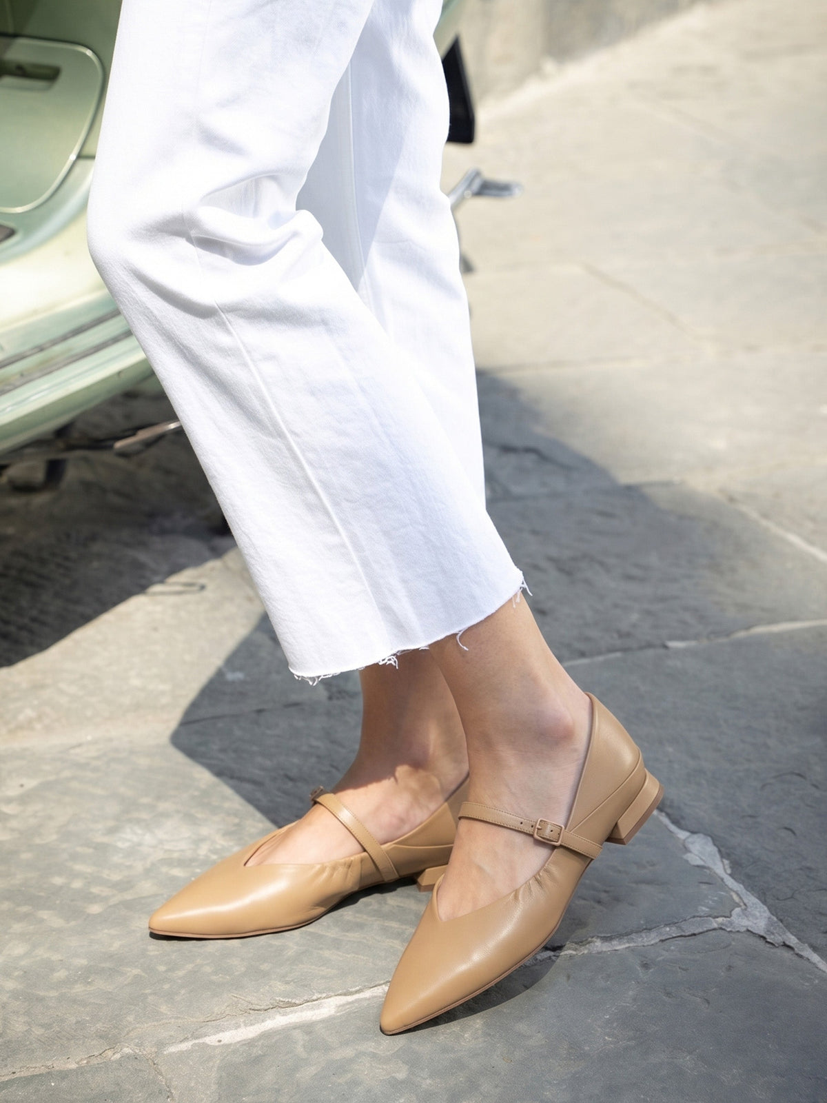 The Loriana